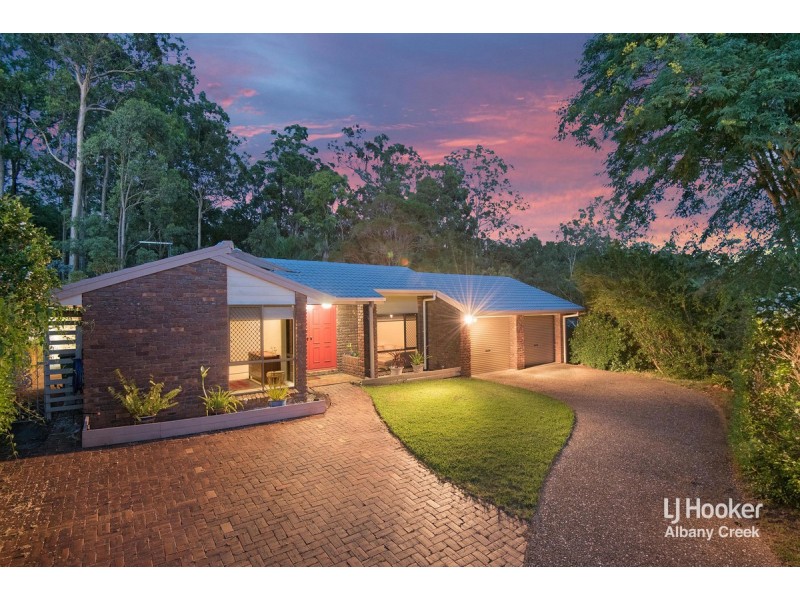 64 Collins Road, Everton Hills QLD 4053