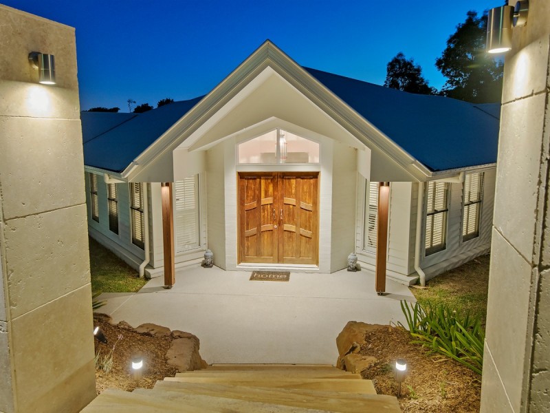 Bunya QLD 4055