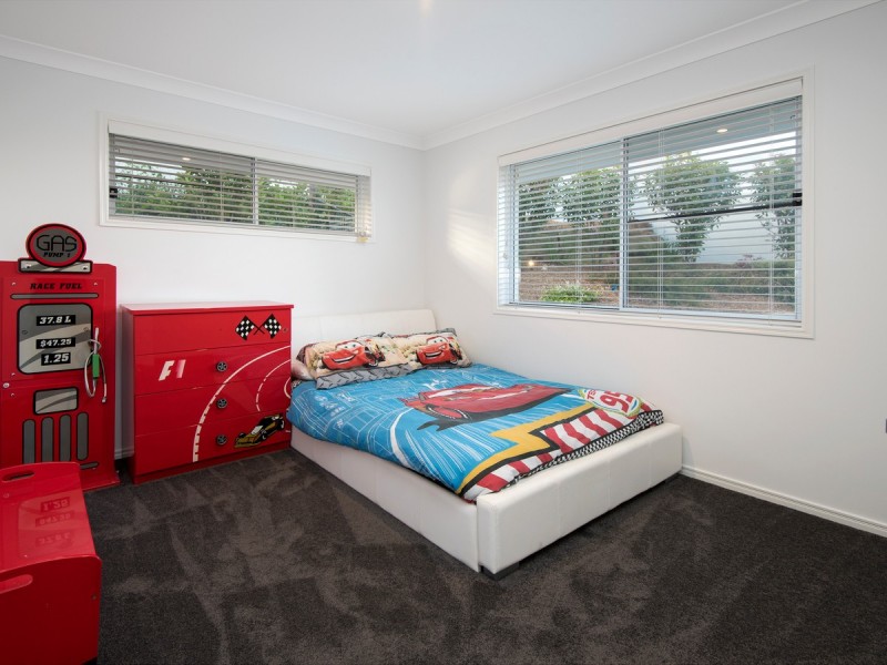 Bunya QLD 4055