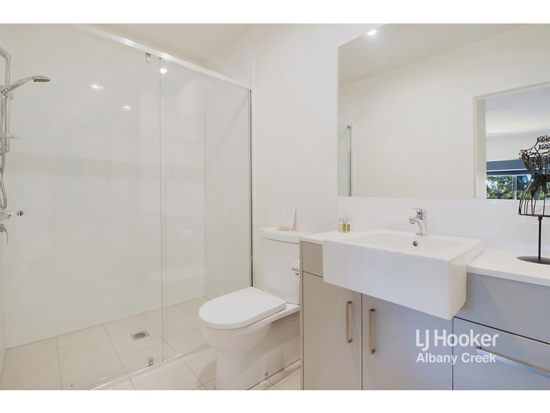 17/57 Old Northern Road, Albany Creek QLD 4035