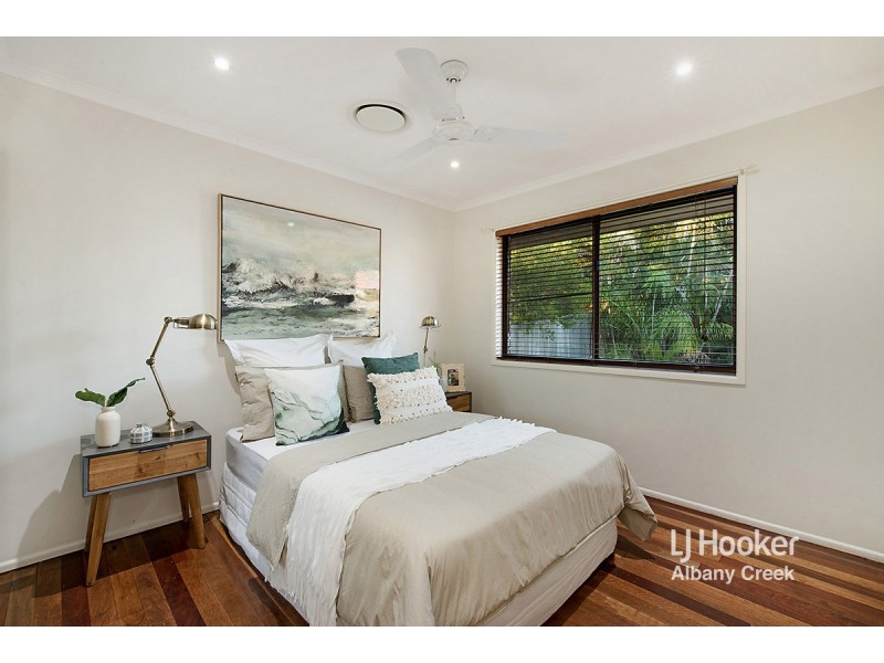 12 Daniel Drive, Albany Creek QLD 4035
