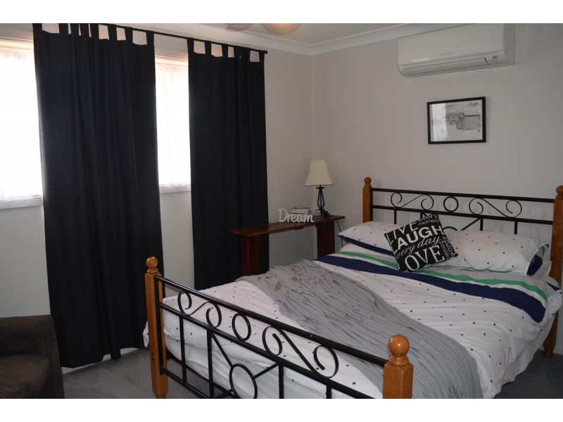 36 Daniel Drive, Albany Creek QLD 4035