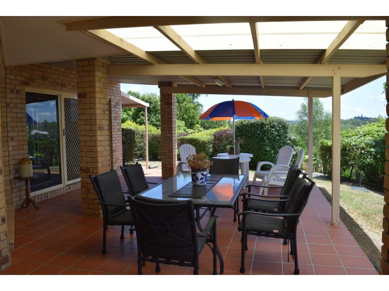 36 Daniel Drive, Albany Creek QLD 4035