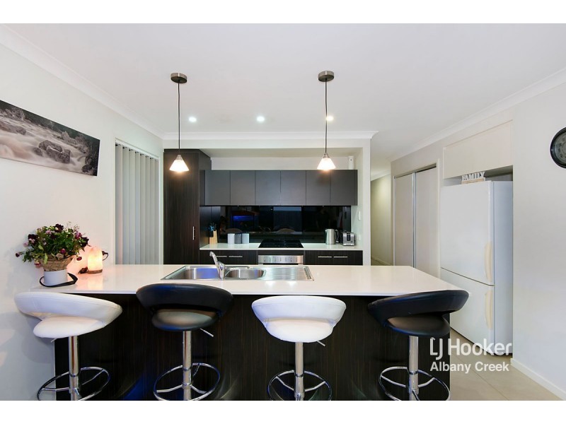 28 Wallarah Parade, North Lakes QLD 4509