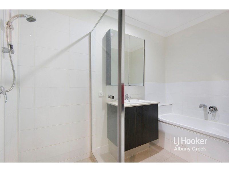 28 Wallarah Parade, North Lakes QLD 4509