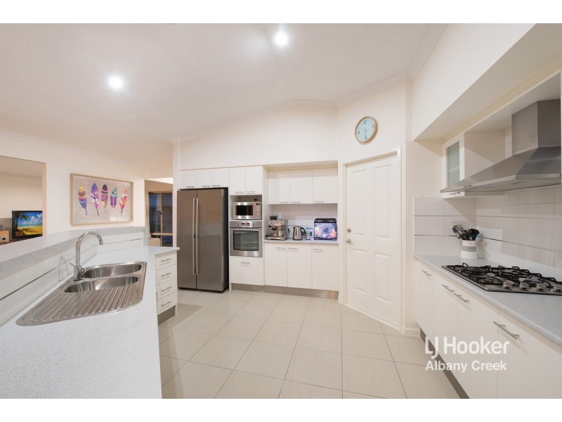 36 Castlewellan Circuit, Warner QLD 4500