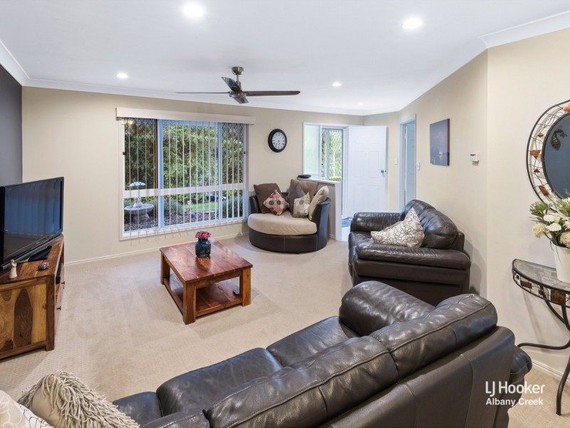 27 Montego Court, Eatons Hill QLD 4037