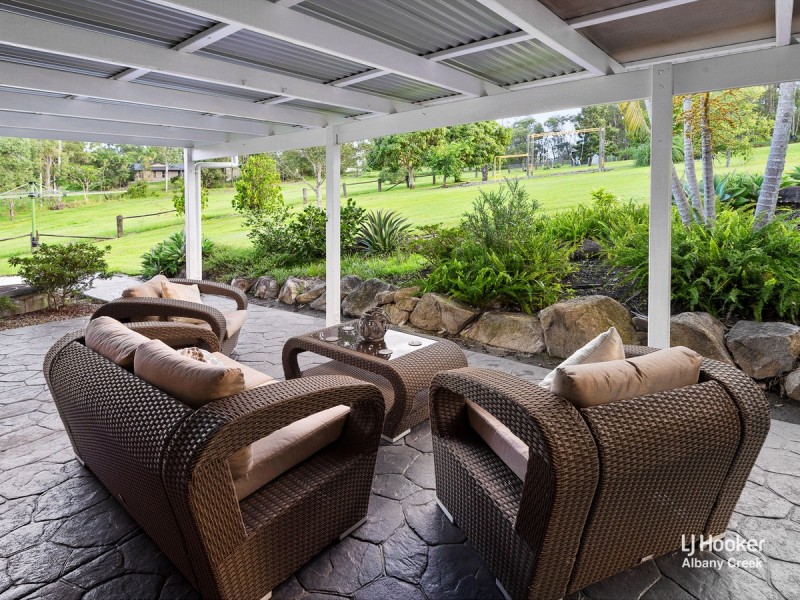 27 Montego Court, Eatons Hill QLD 4037