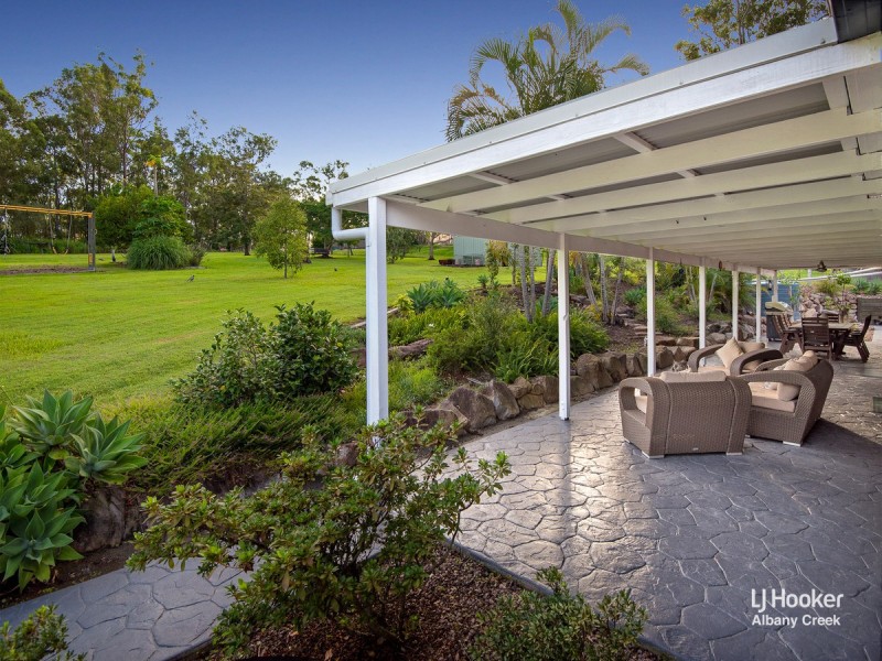 27 Montego Court, Eatons Hill QLD 4037