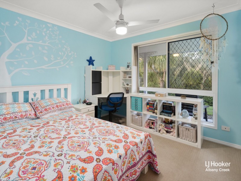 27 Montego Court, Eatons Hill QLD 4037