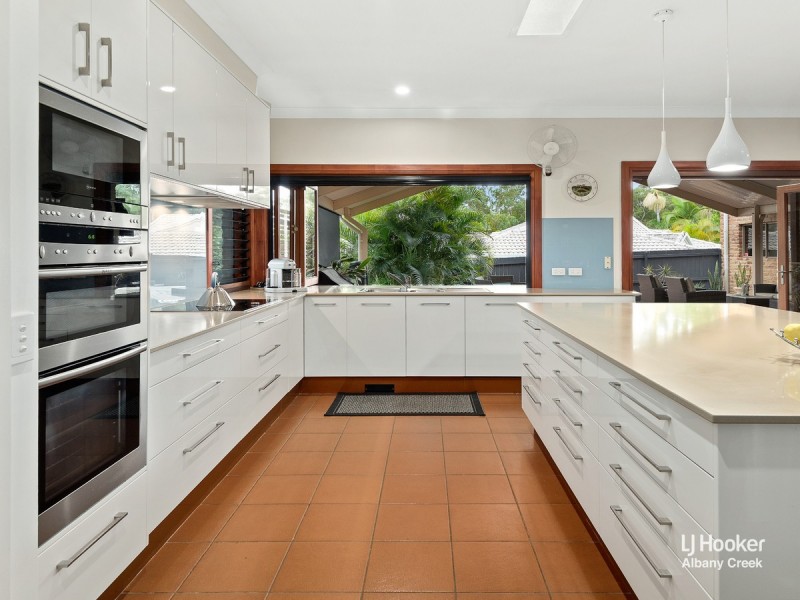 3 St Annes Court, Albany Creek QLD 4035