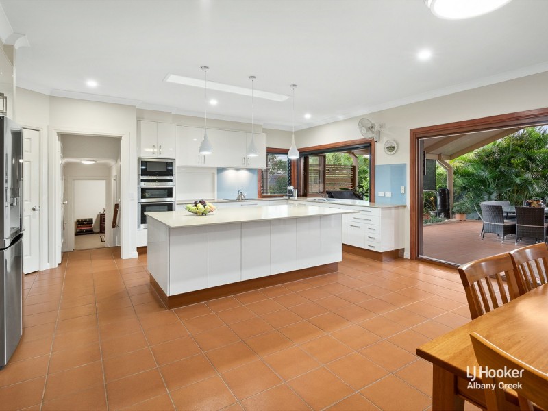 3 St Annes Court, Albany Creek QLD 4035