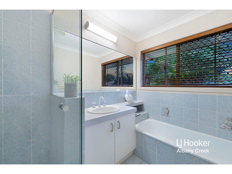 1 Kingfisher Street, Albany Creek QLD 4035