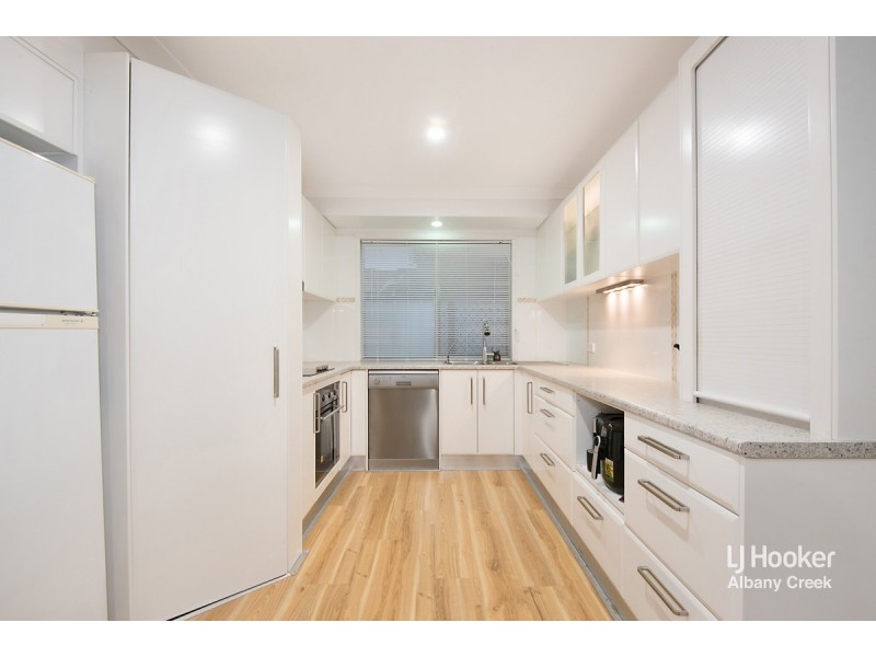 9 Kurrajong Drive, Warner QLD 4500