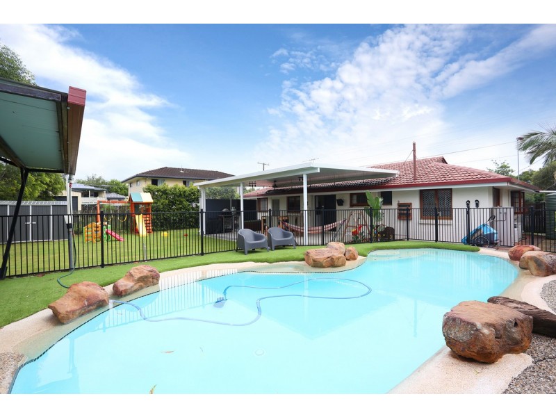 36 Leitchs Road South, Albany Creek QLD 4035