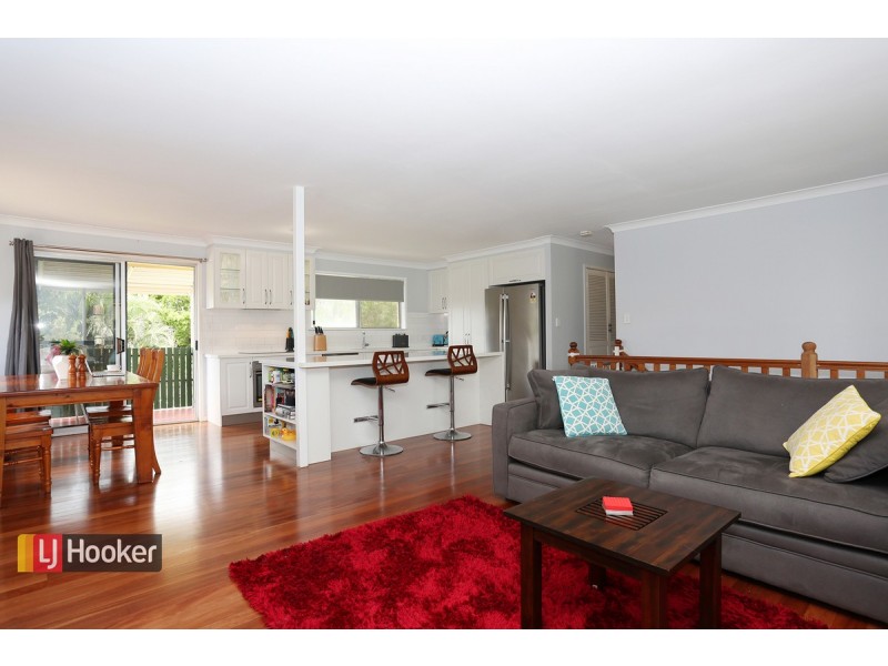 30 Maud Street, Albany Creek QLD 4035