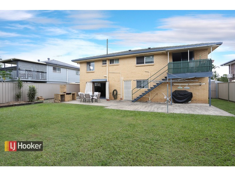 30 Maud Street, Albany Creek QLD 4035