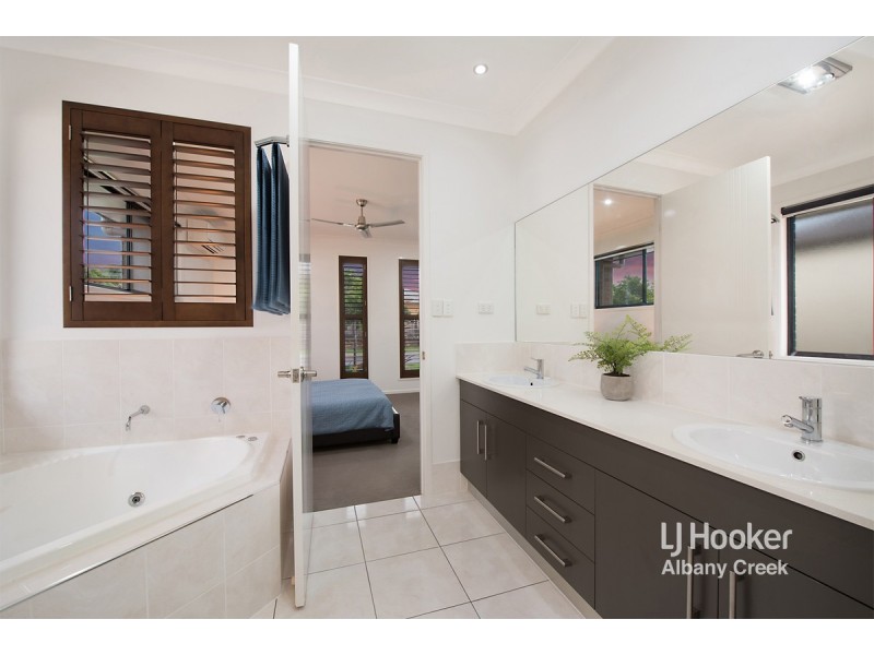 13 Corella Crescent, Warner QLD 4500