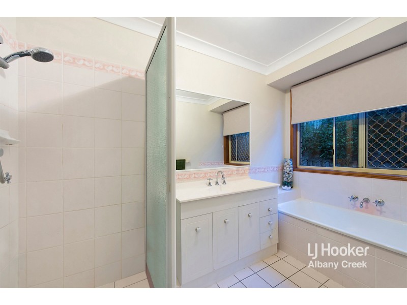 9 Zorina Court, Eatons Hill QLD 4037