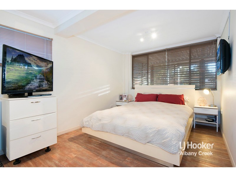 11 Levant Street, Albany Creek QLD 4035