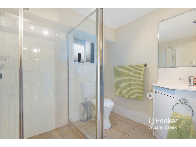 11 Levant Street, Albany Creek QLD 4035