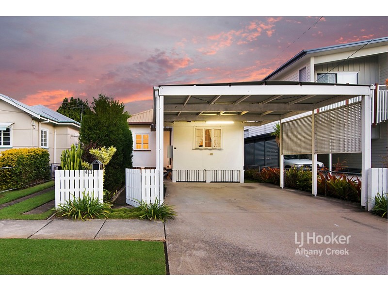 43 Townsend Street, Brighton QLD 4017