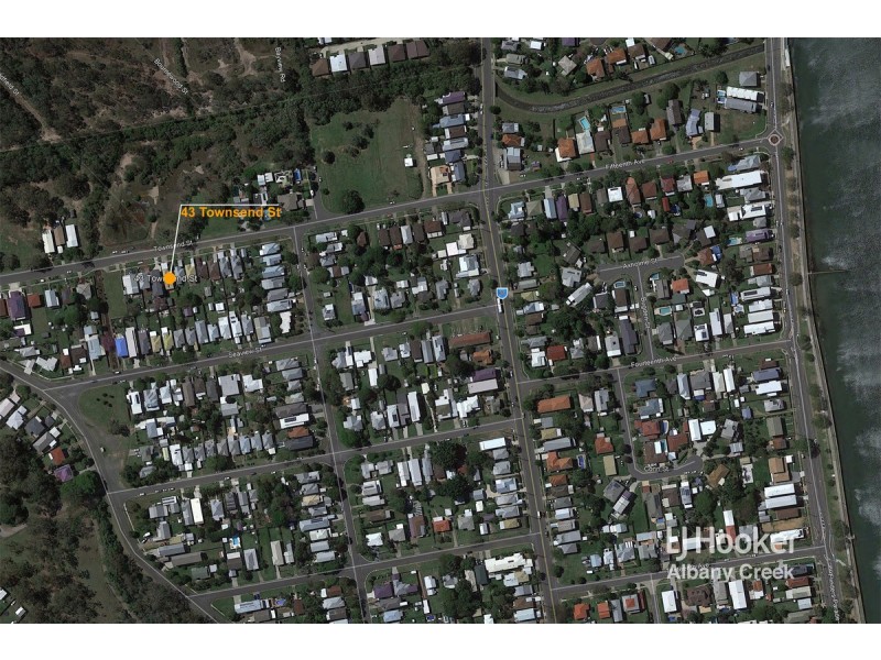 43 Townsend Street, Brighton QLD 4017