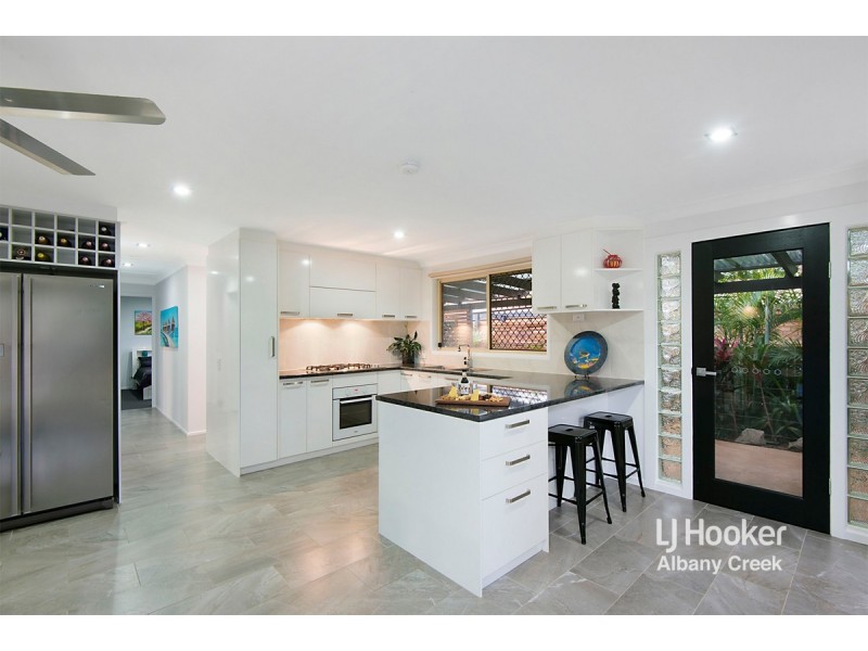 3 Sapphire Court, Joyner QLD 4500