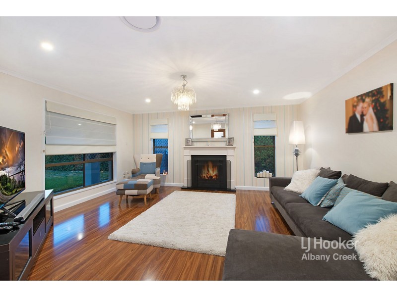 24 Challinor Drive, Albany Creek QLD 4035
