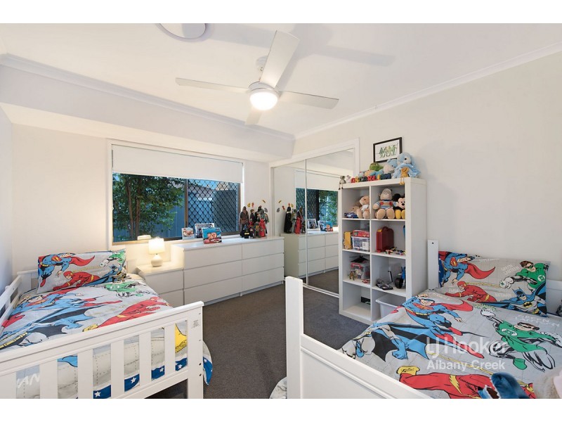 24 Challinor Drive, Albany Creek QLD 4035