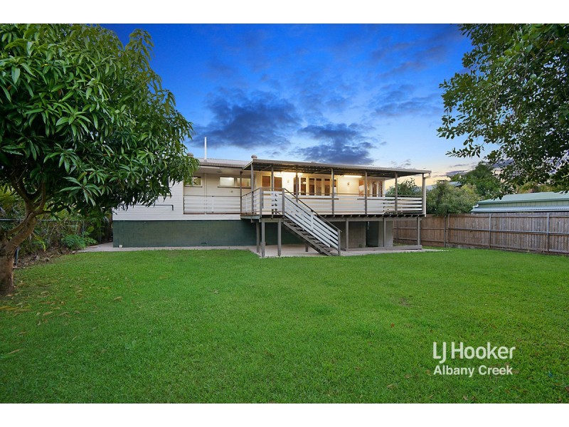 15 Centre Street, Strathpine QLD 4500