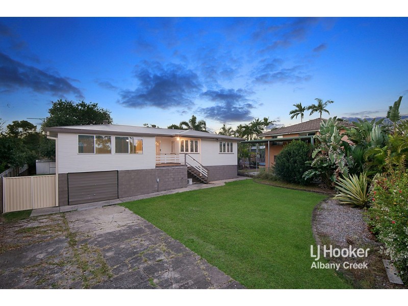 15 Centre Street, Strathpine QLD 4500