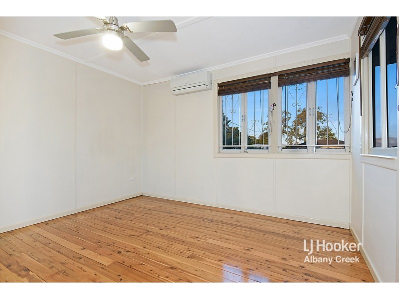 15 Centre Street, Strathpine QLD 4500