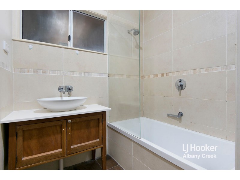 8 Peter Street, Strathpine QLD 4500