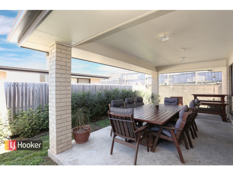 42 Ballyalla Crescent, Warner QLD 4500