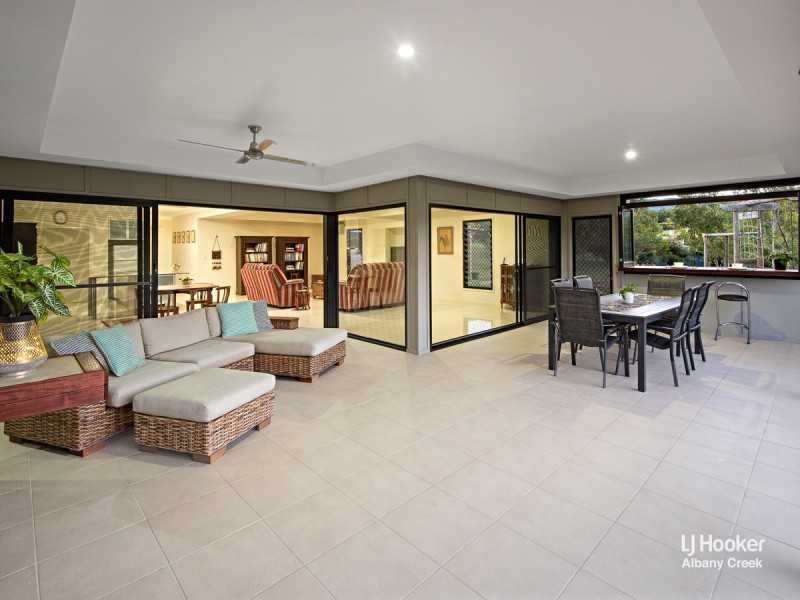 5 Teatree Close, Samford Valley QLD 4520