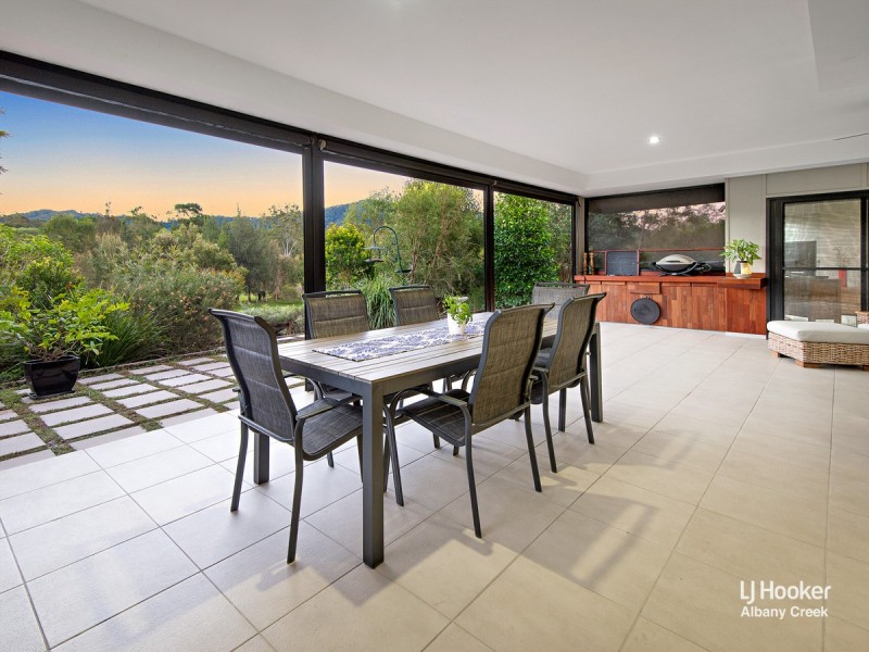 5 Teatree Close, Samford Valley QLD 4520