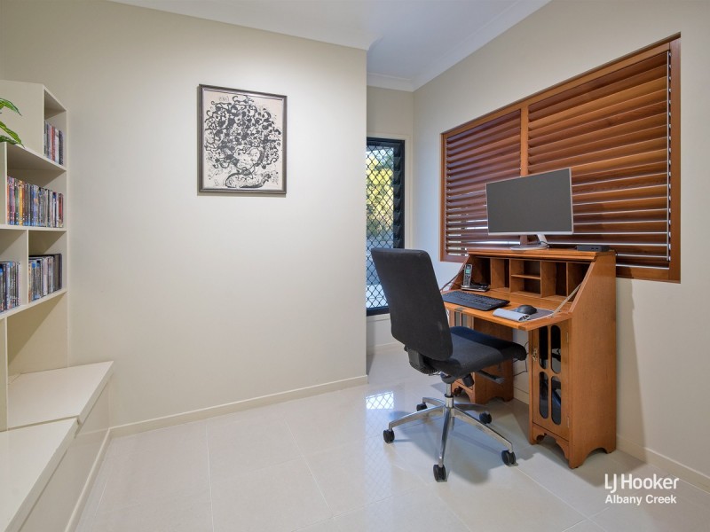 5 Teatree Close, Samford Valley QLD 4520