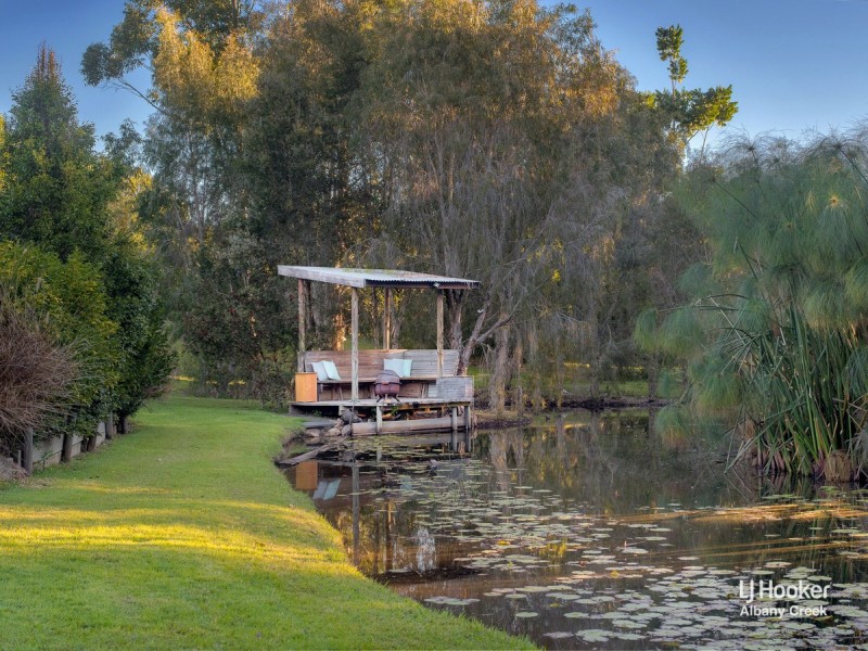 5 Teatree Close, Samford Valley QLD 4520