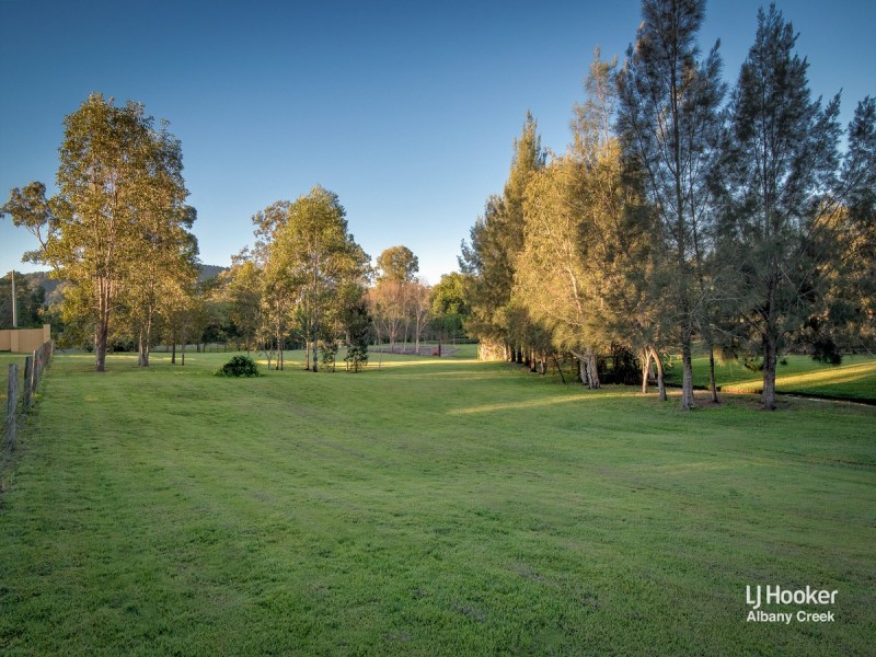 5 Teatree Close, Samford Valley QLD 4520