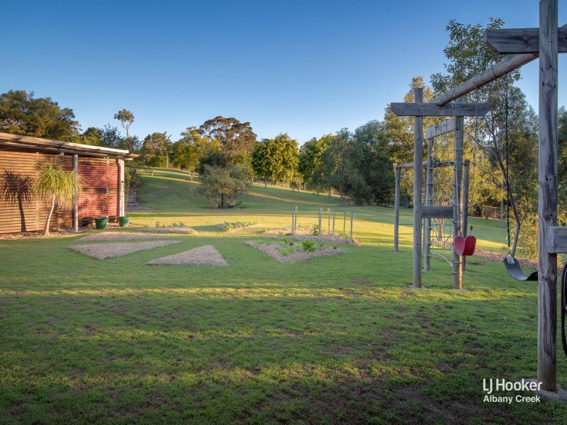 5 Teatree Close, Samford Valley QLD 4520