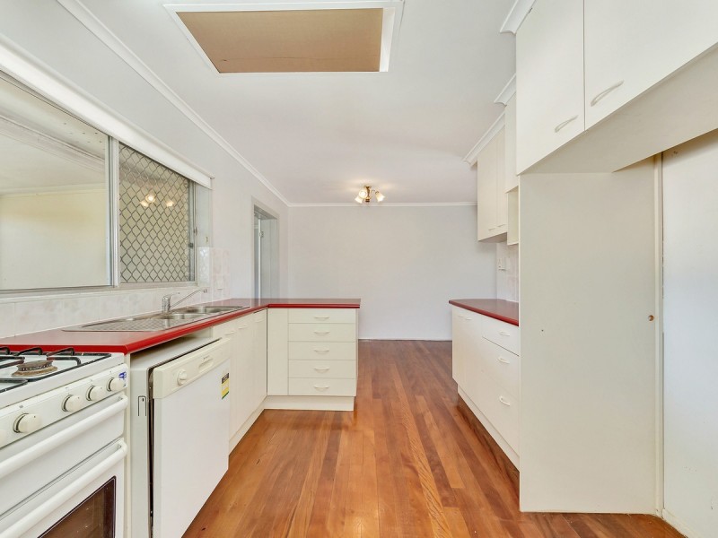 11 Seligan Street, Albany Creek QLD 4035