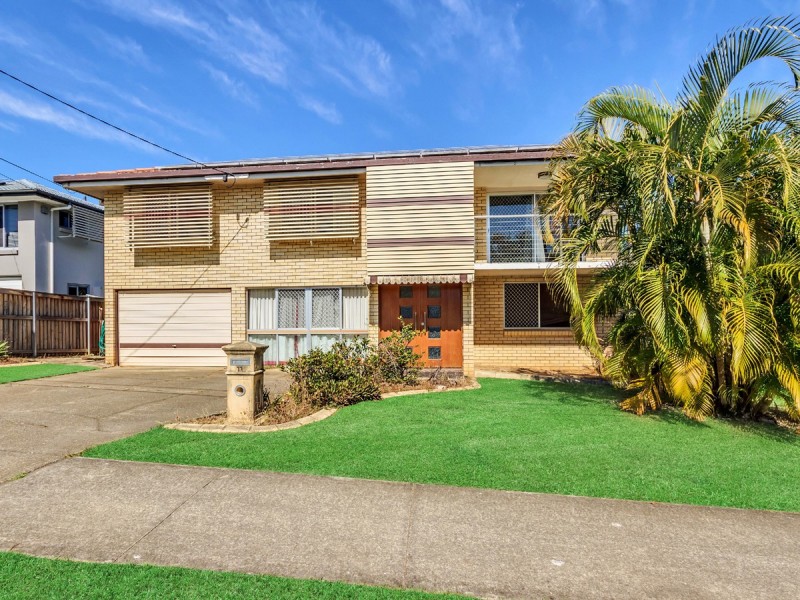 11 Seligan Street, Albany Creek QLD 4035