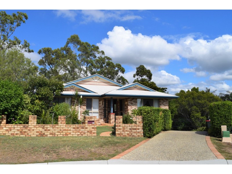 7 Preston Close, Albany Creek QLD 4035