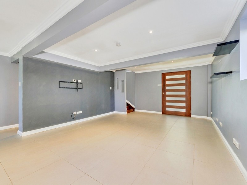5 Maud Street, Albany Creek QLD 4035
