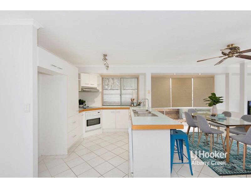 20 Queen Elizabeth Drive, Eatons Hill QLD 4037