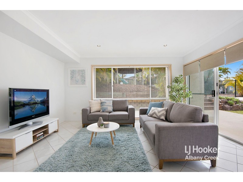 20 Queen Elizabeth Drive, Eatons Hill QLD 4037