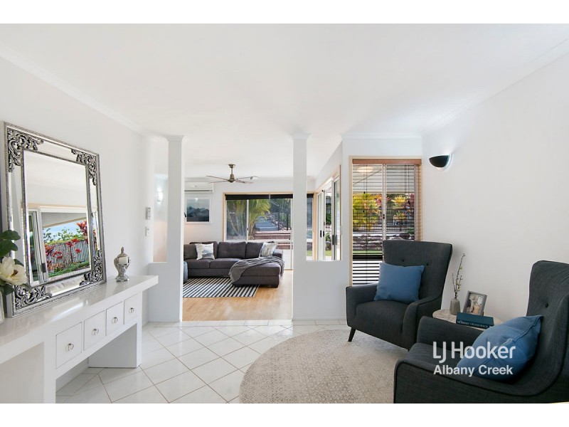 20 Queen Elizabeth Drive, Eatons Hill QLD 4037