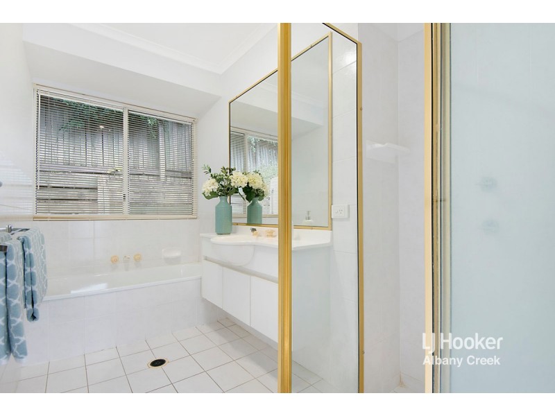 20 Queen Elizabeth Drive, Eatons Hill QLD 4037