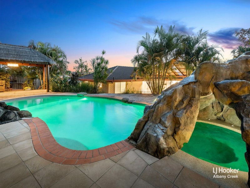 8 Kennedy Place, Albany Creek QLD 4035